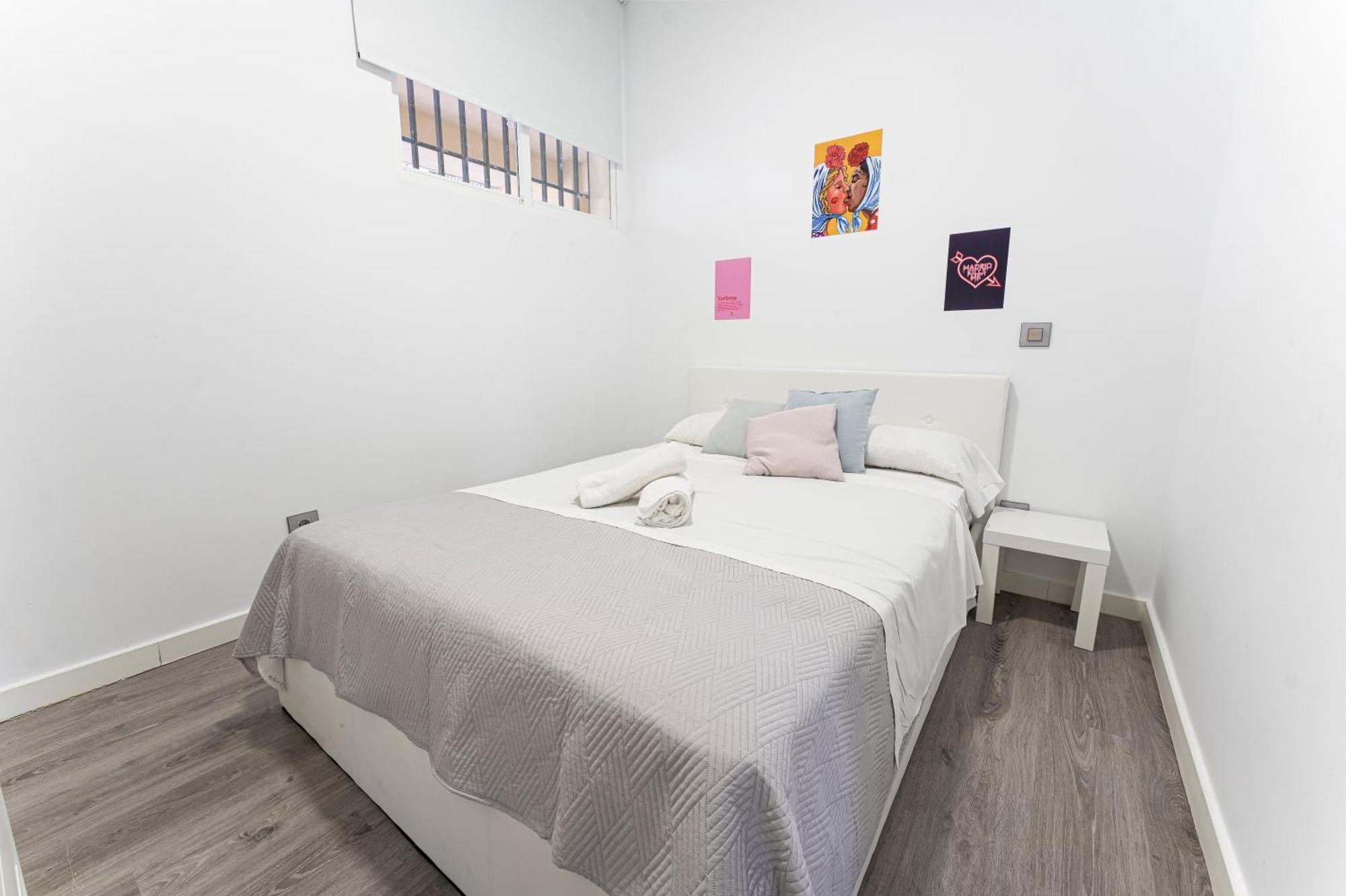 Hogar En Calle Lavapies 马德里 外观 照片